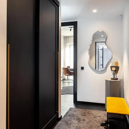 Luxury Seaside Penthouse With A View Of The Old Town Apartment Tallinn