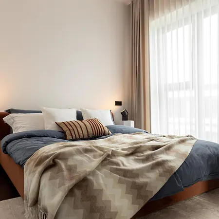 Luxury Seaside Penthouse With A View Of The Old Town * 탈린