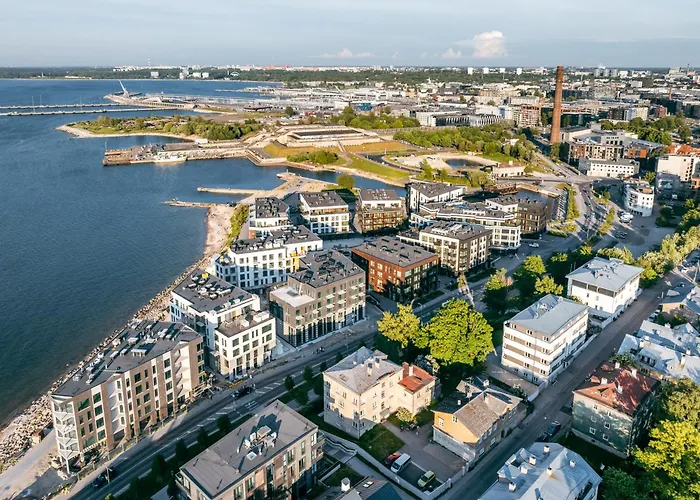 Luxury Seaside Penthouse With A View Of The Old Town Appartement *