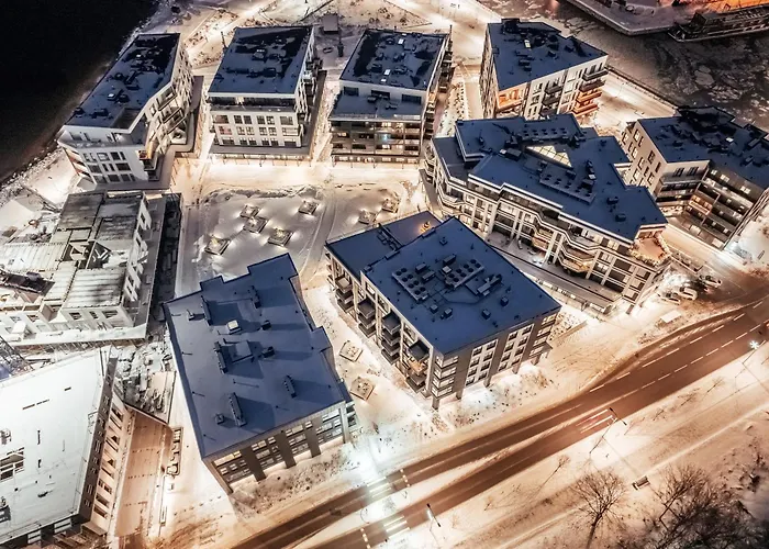 Luxury Seaside Penthouse With A View Of The Old Town Appartement