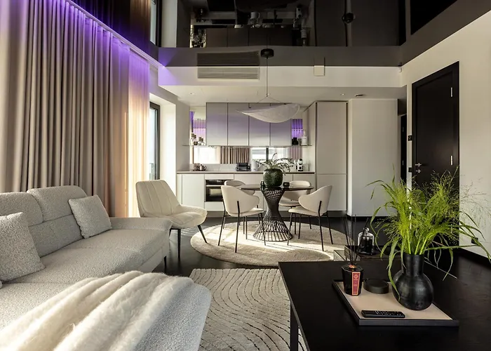 Apartment Luxury Seaside Penthouse With A View Of The Old Town *