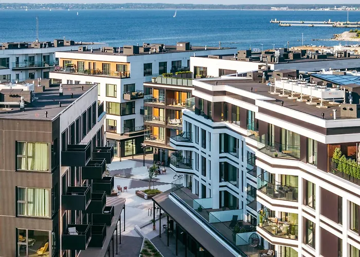 Luxury Seaside Penthouse With A View Of The Old Town *